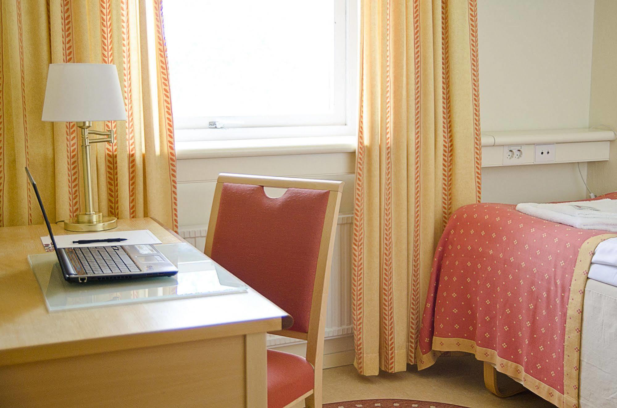 Sunderby Folkhoegskola Hotell & Konferens Luleå Eksteriør bilde